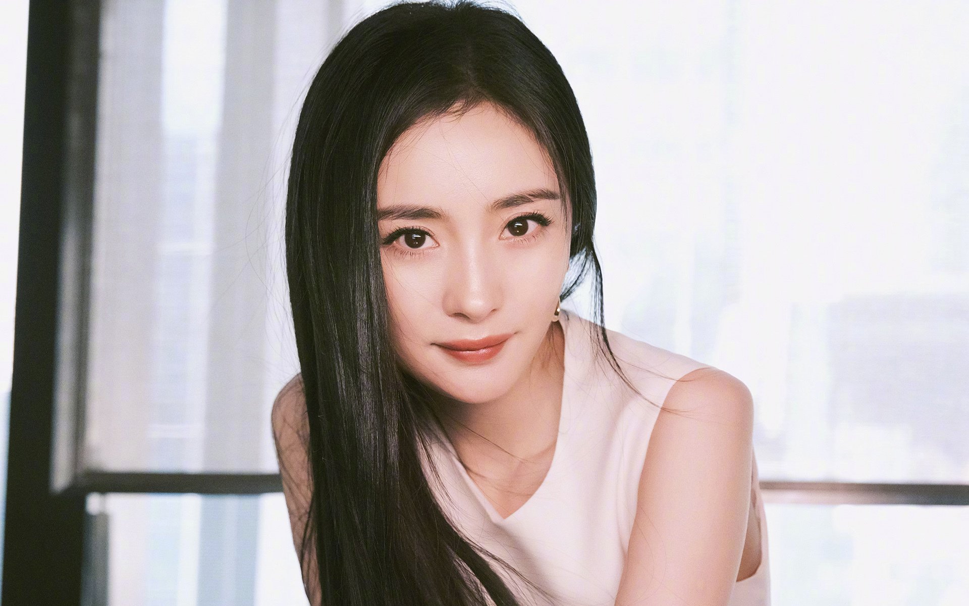 西班牙前锋独中两元，助力晋级，西班牙前锋2018