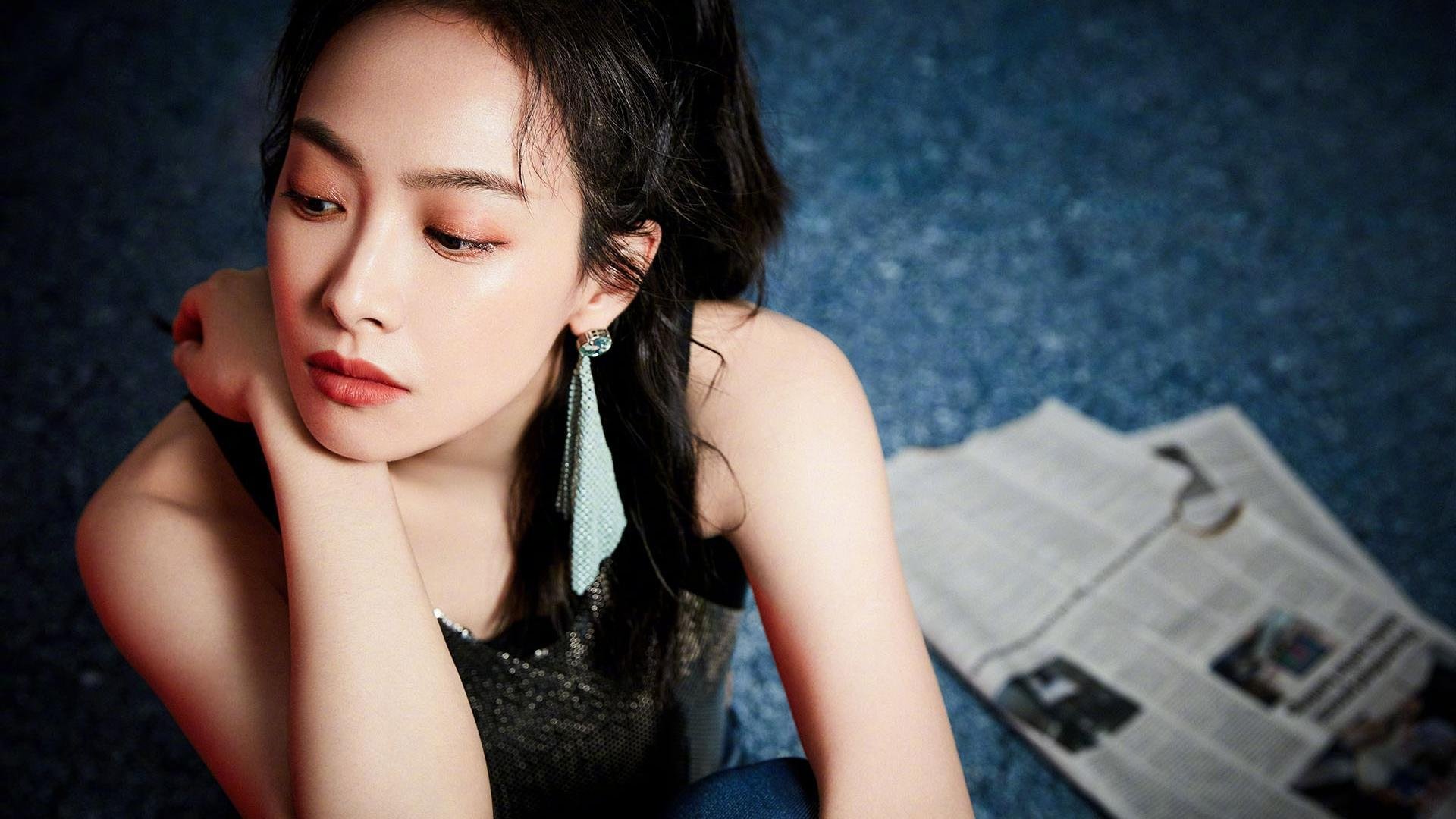 爱游戏体育平台-体育锋线射手进球数持续攀升，锋线球员打法